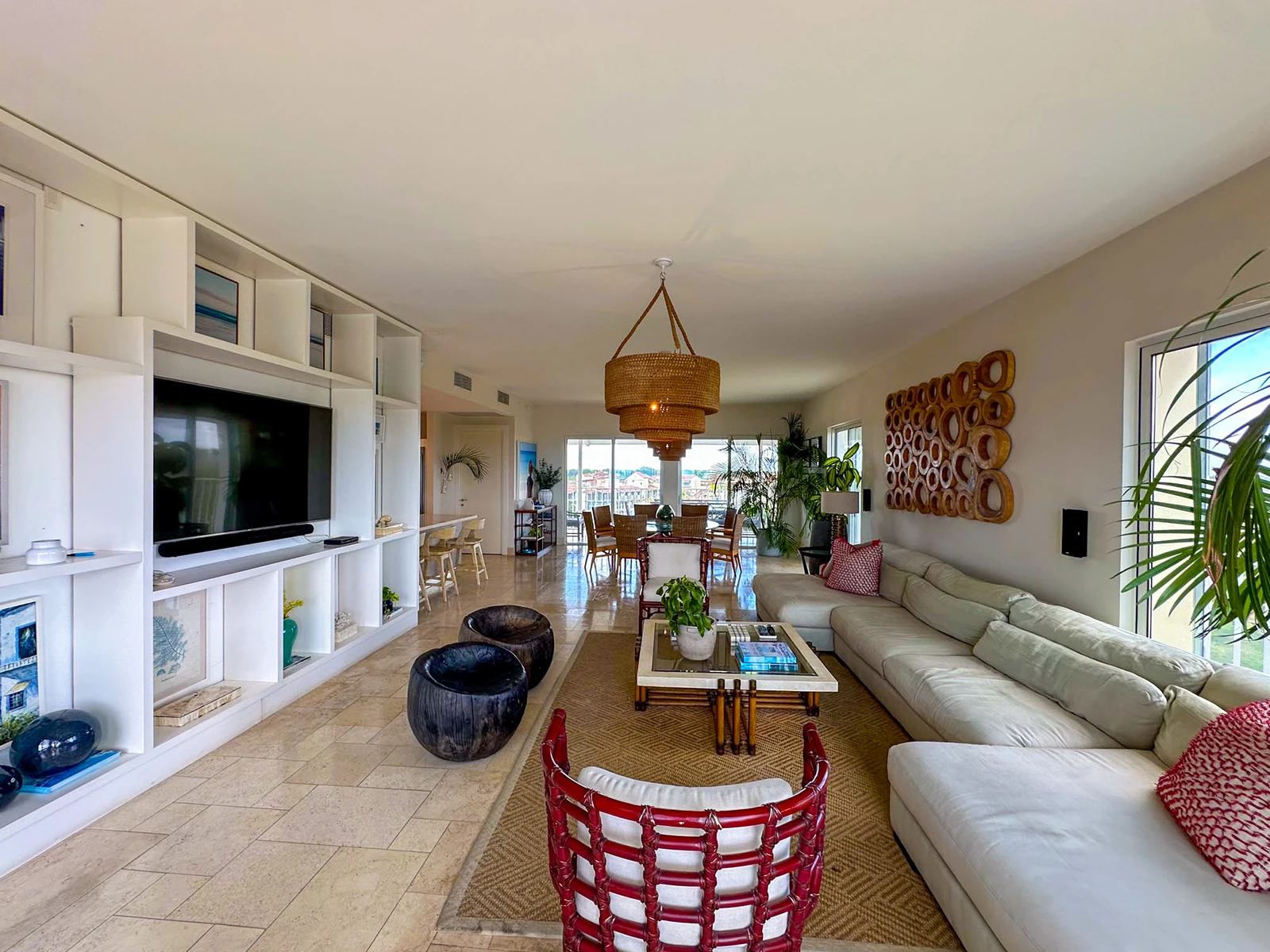 22 private real estate