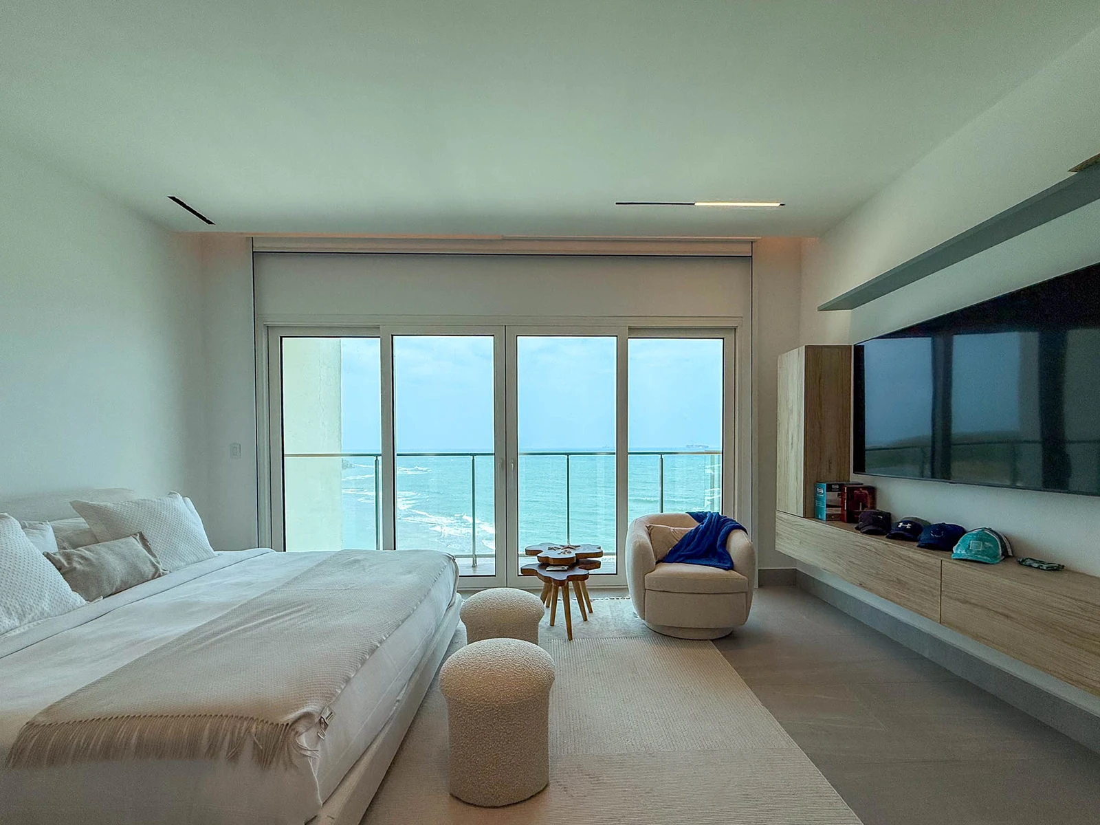 30 private real estate