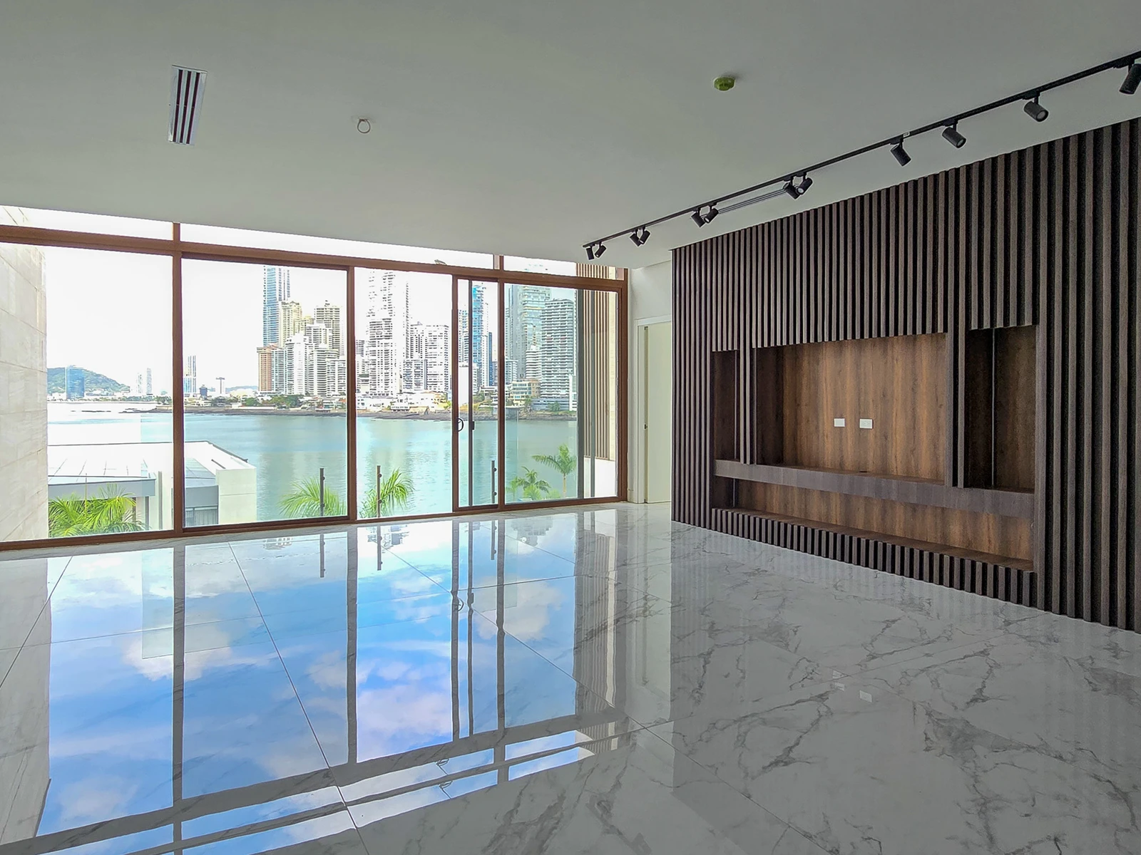 37 private real estate