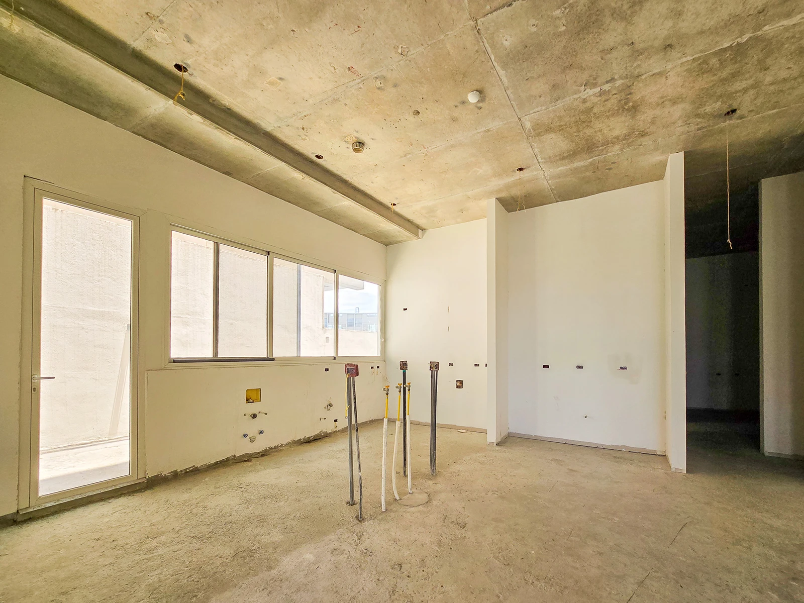 47 private real estate