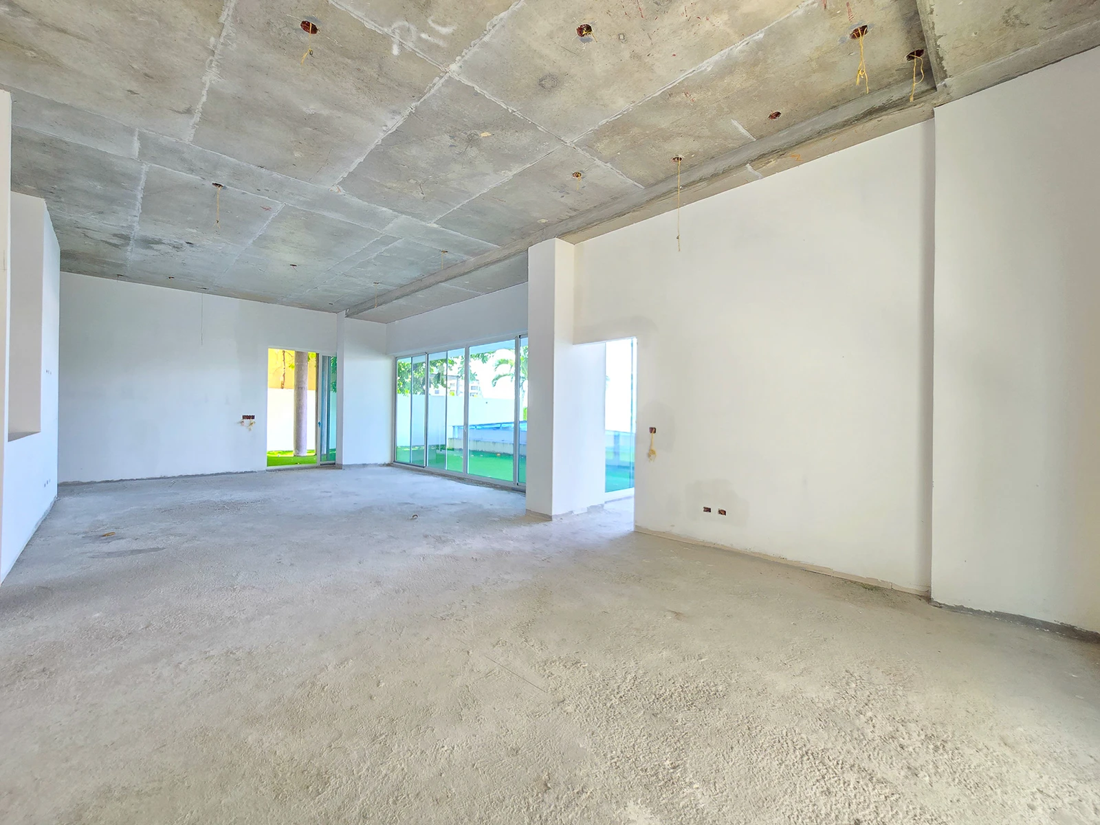 48 private real estate